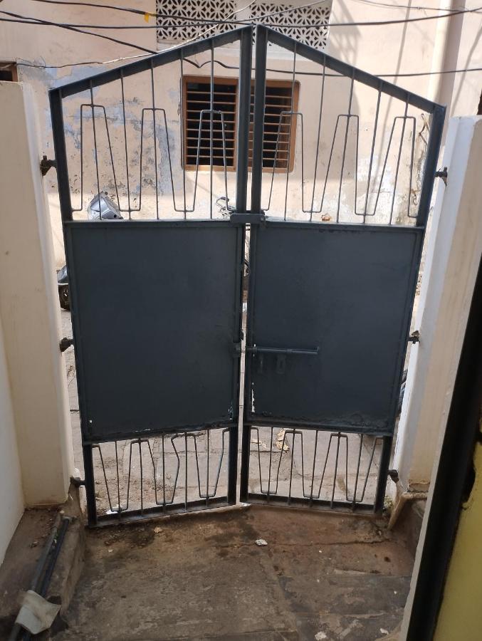 Sri Viswanatham Guest House 瓦拉纳西 外观 照片